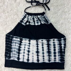 Forever 21 Women Cropped Tank Top Black/White Size S NWOT #89